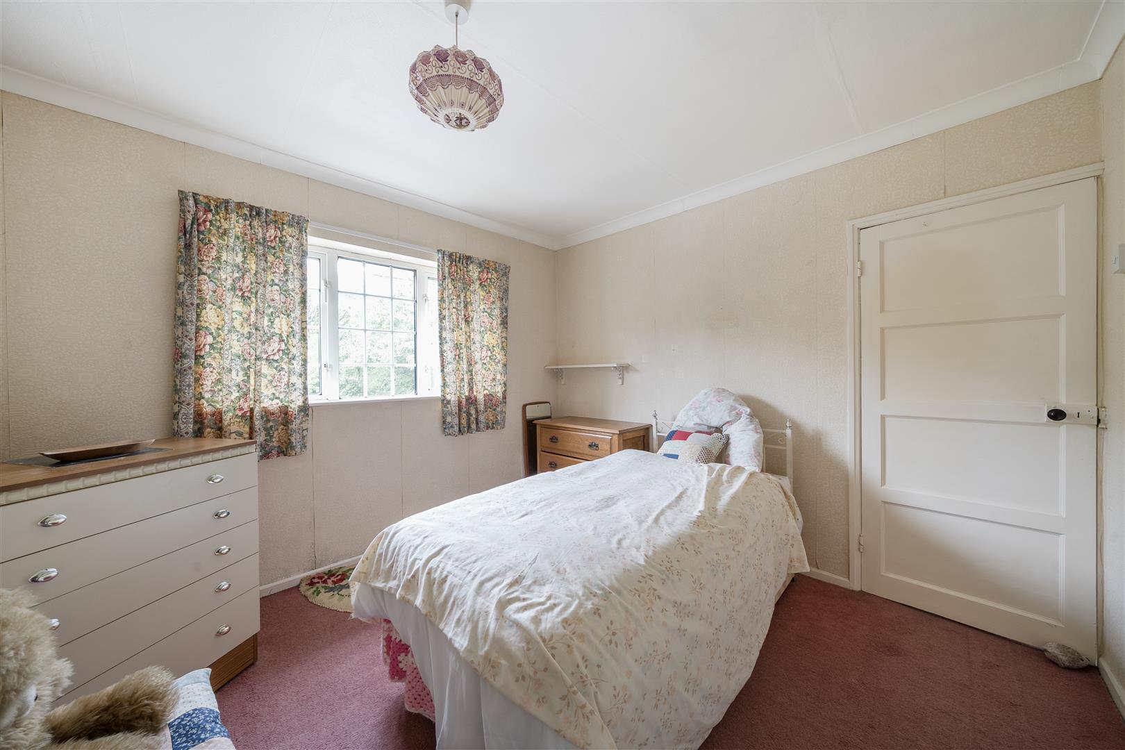 Heol Morlais, Trimsaran, Kidwelly, SA17 4DG